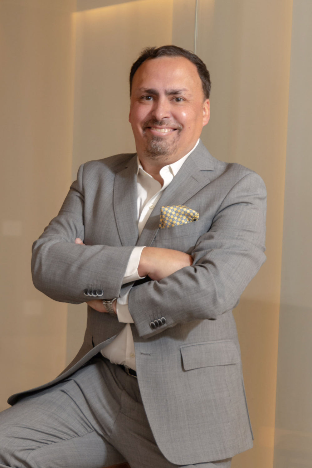 Dr. Cristián Erazo